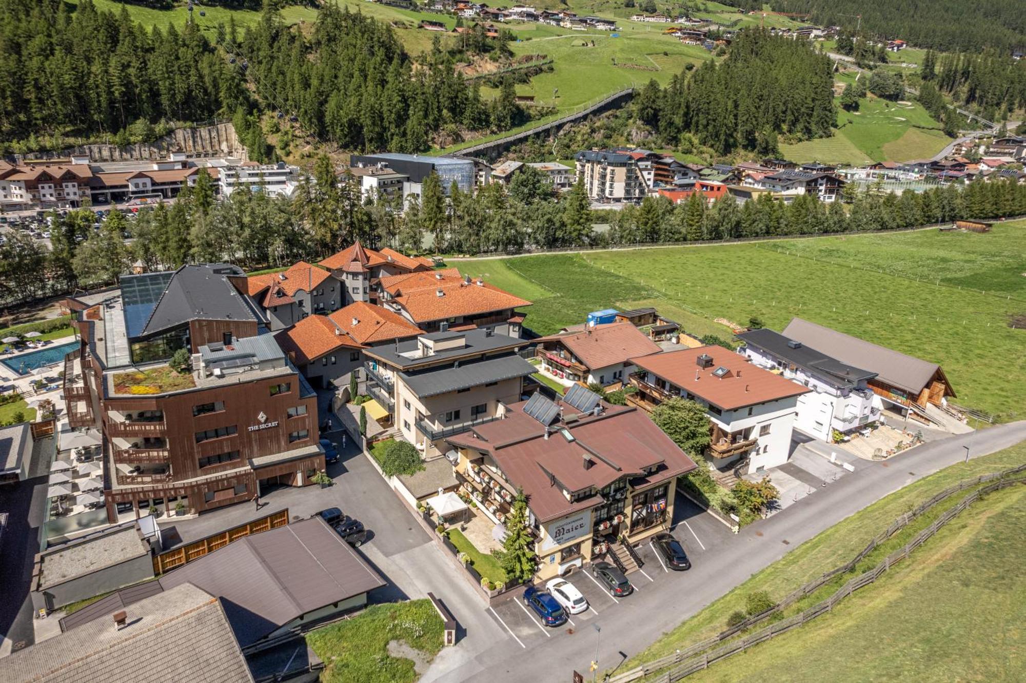 Fruehstueckspension Maier Sölden Esterno foto
